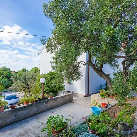 Ivanka Apartmán Banjol